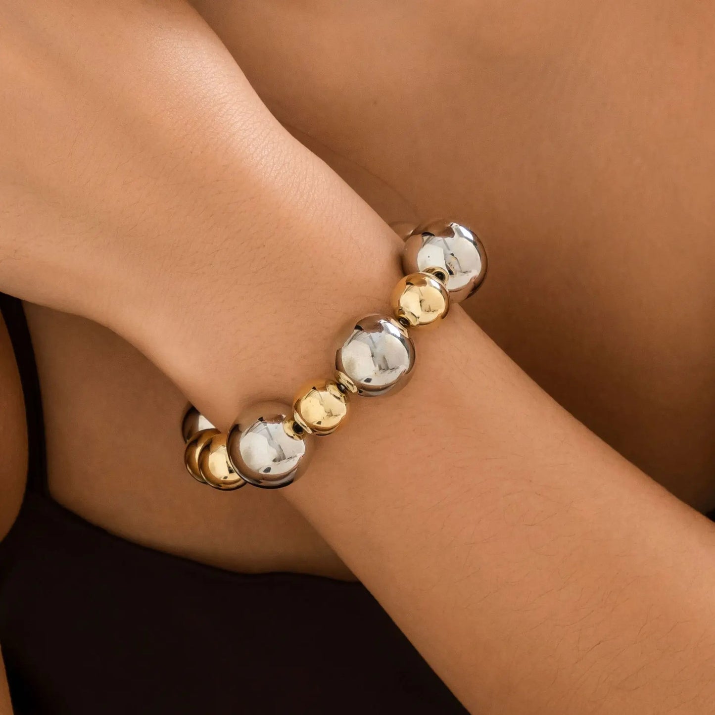 Gold Silver Color Acrylic Ball Beaded Choker Bracelet Necklace Women Men Trend Round Beads Short Necklace Stack Jewelry Collier