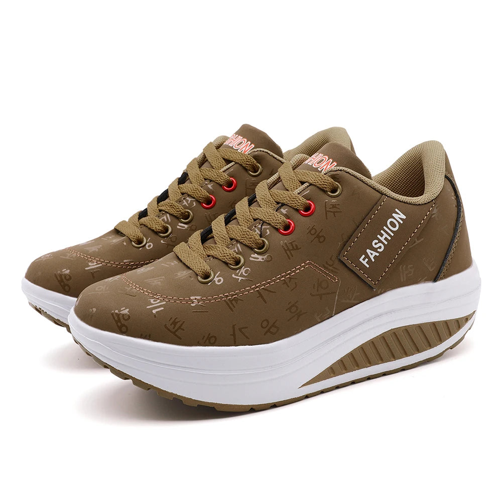 Damskie sneakersy na koturnie z oddychającą cholewką