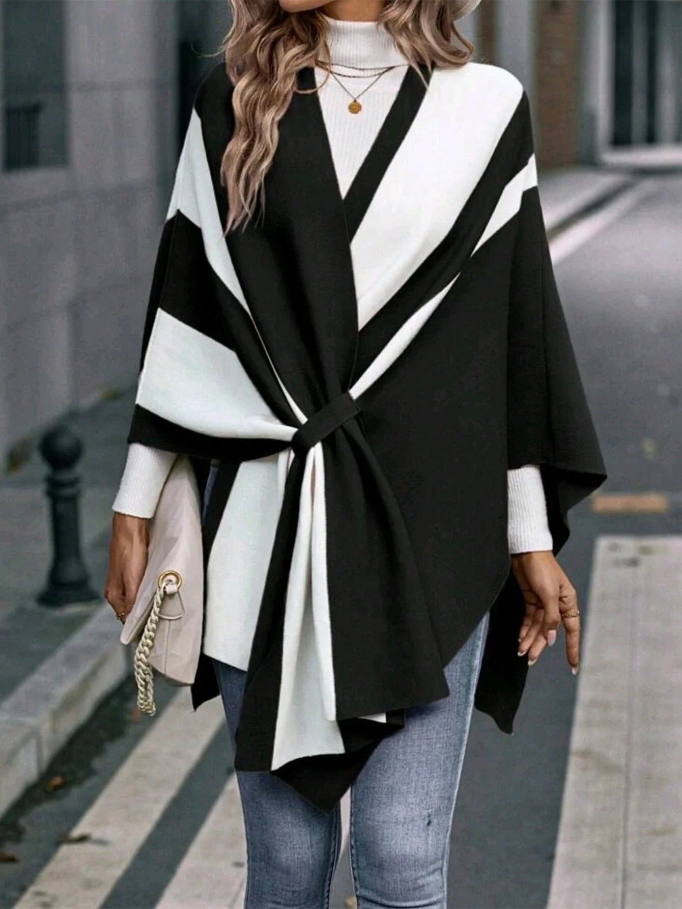 2024 New Poncho Women Luxury Winter Warm And Fashionable Comfortable Windproof luxery designer women Shawl Outing