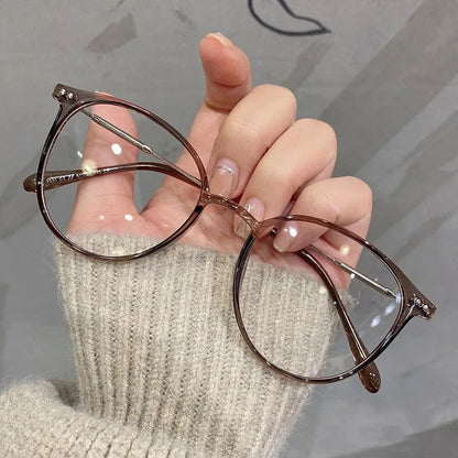 Damskie okulary korekcyjne okrągłe