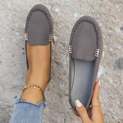 Damskie baleriny T-Strap w kratkę z haftem