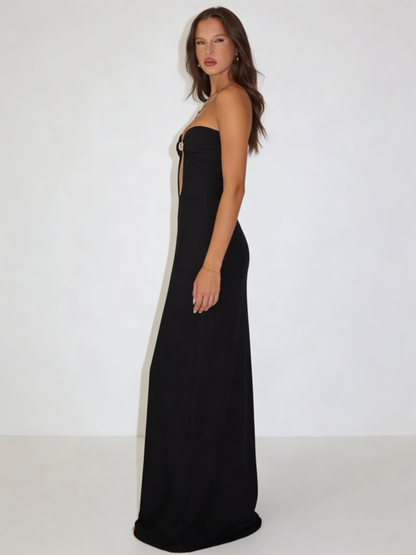 NowoModa | Sukienka bez ramiączek z odkrytymi plecami – efekt wow