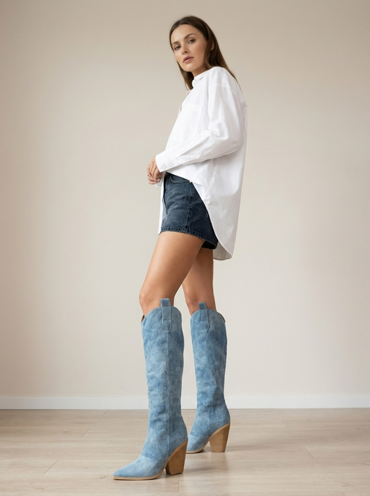 NowoModa | Jeansowe kozaki – efekt długich nóg i mocnego stylu